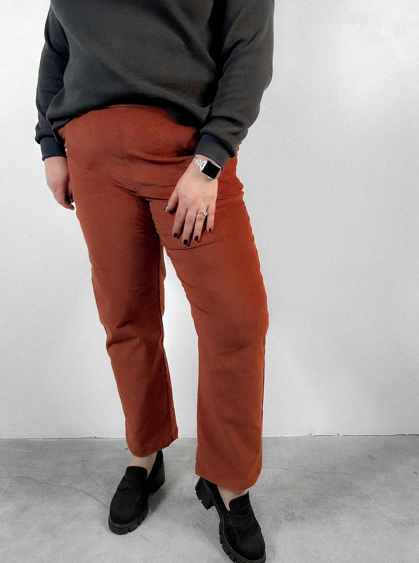 Organic Cotton sustainable rust corduroy pants