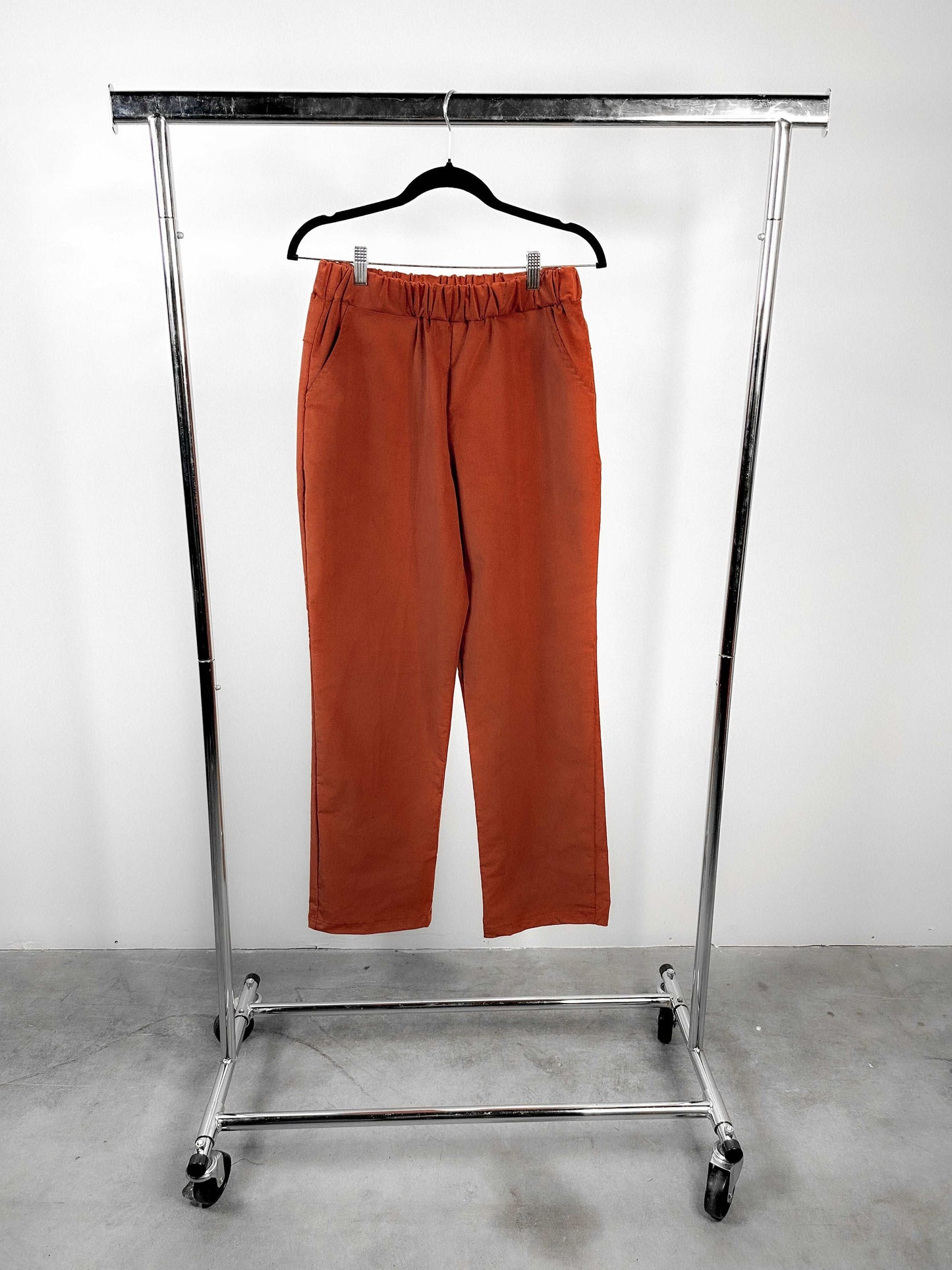 Organic Cotton sustainable rust corduroy pants