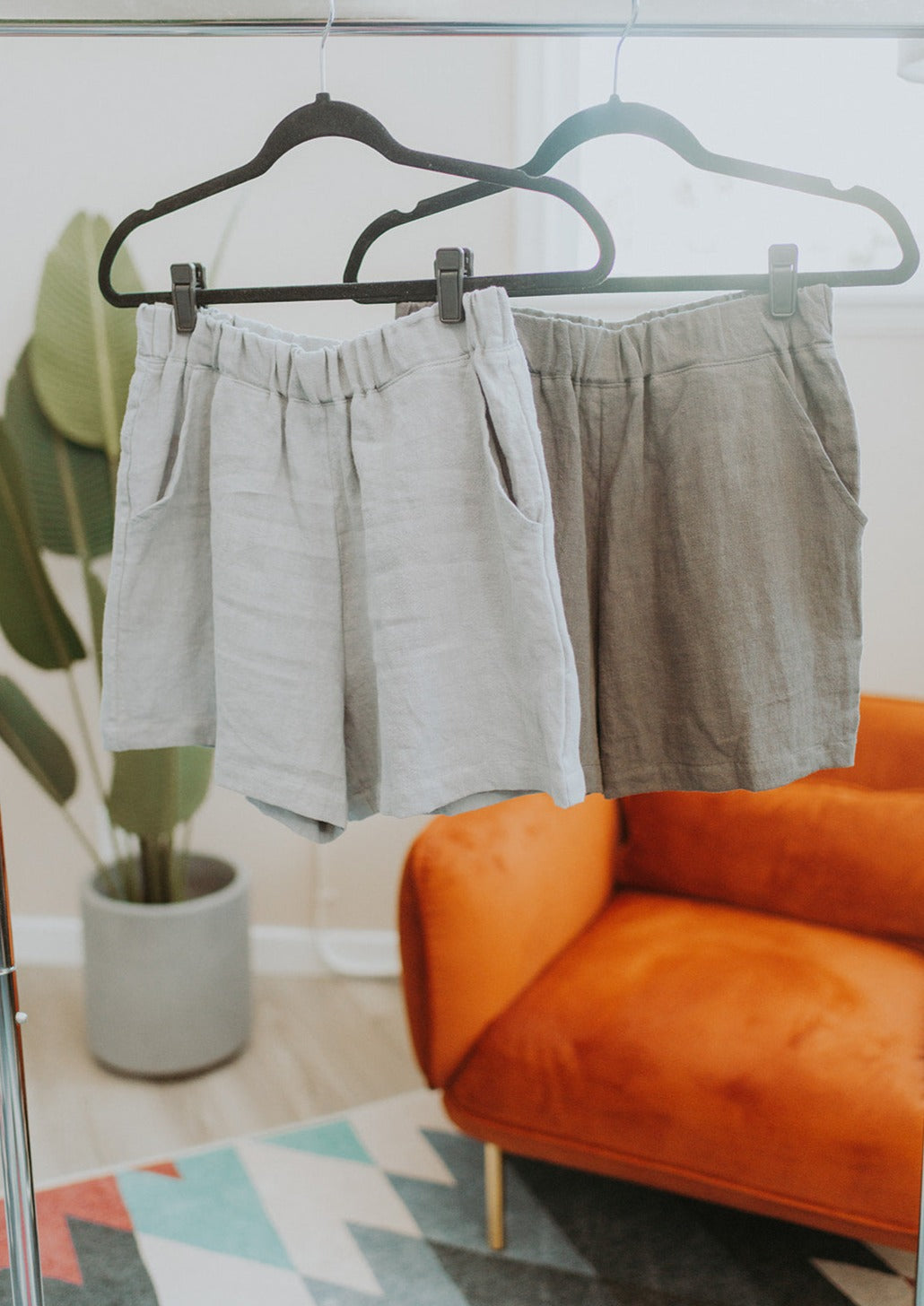 Le short en lin anthracite